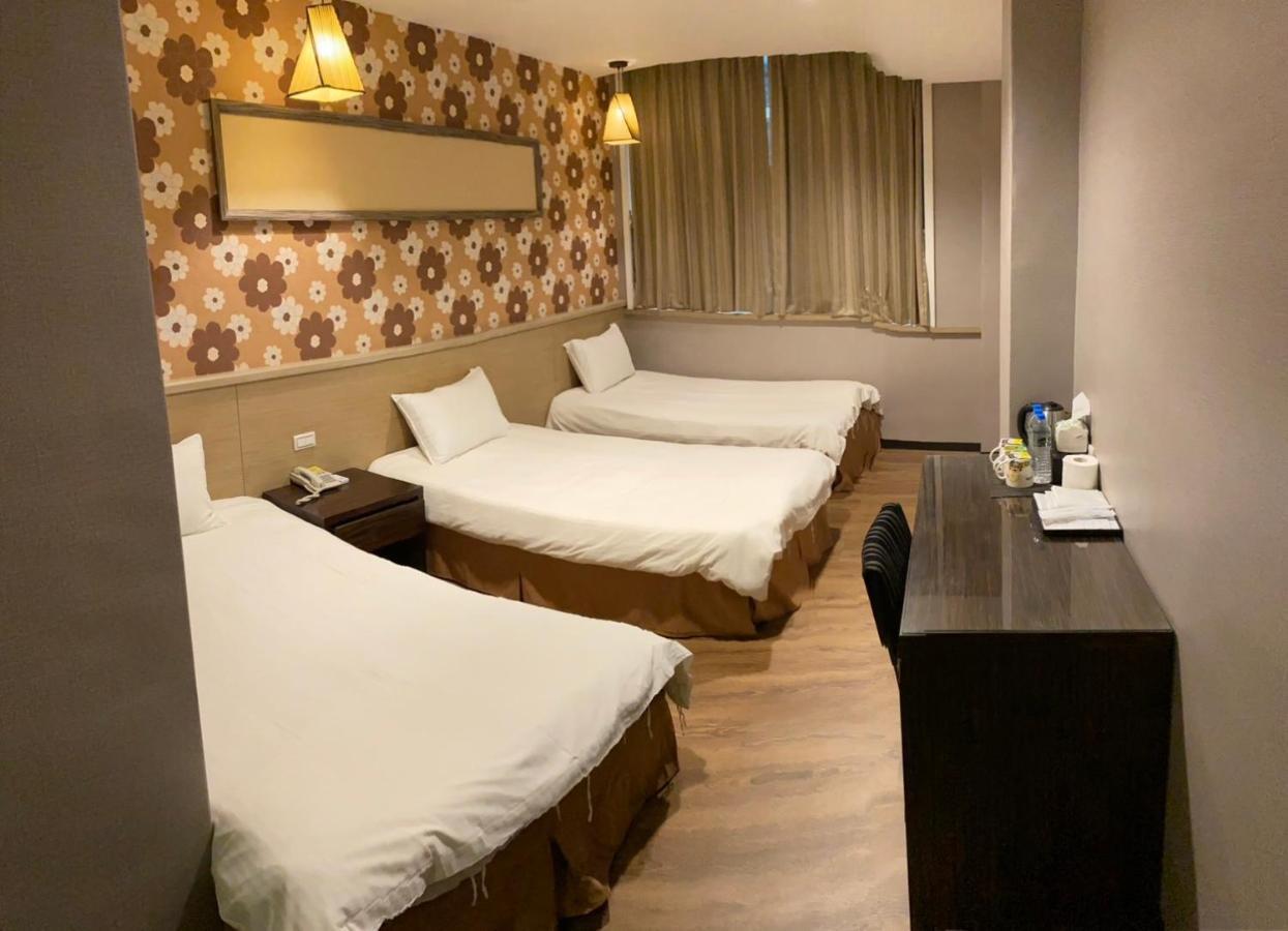 Home Full Hotel Csincseng Kültér fotó
